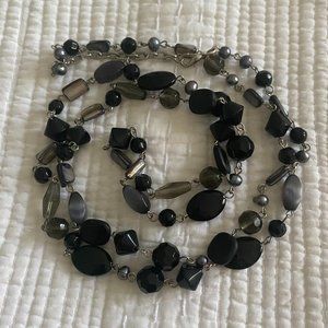 One Strand Beaded Necklace- Black/Gray/Neutral